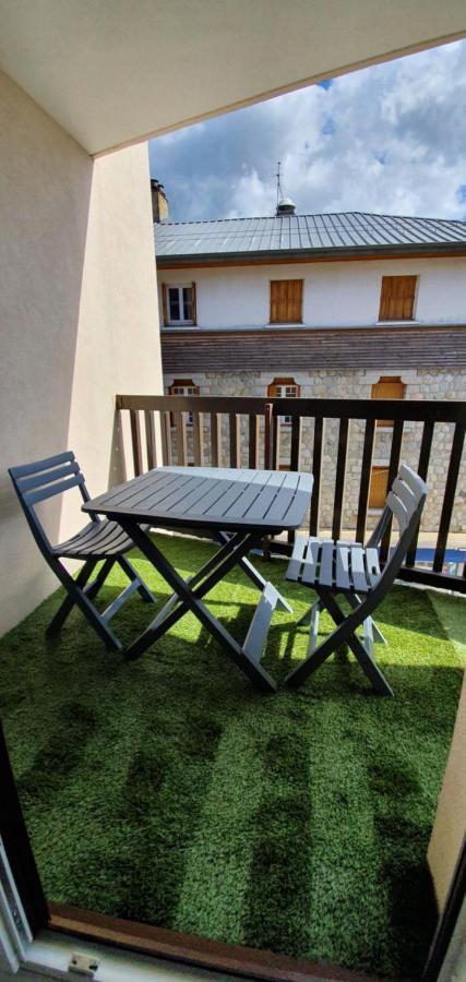 Apt Cosy, 4 Pers, Plein Centre Ville, Parking Offert Фон-Ромё Экстерьер фото